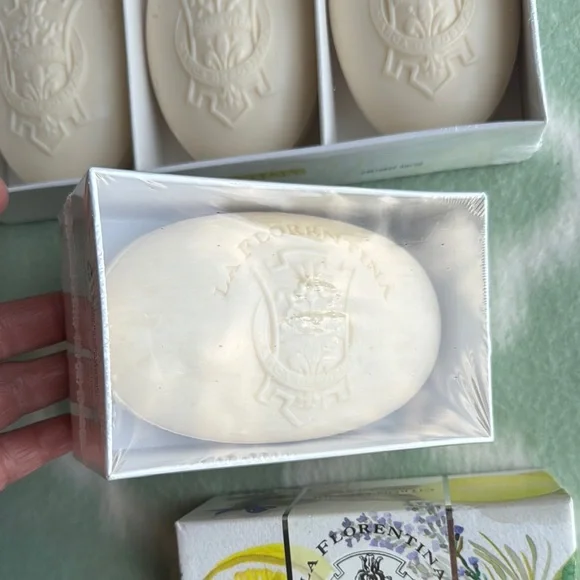 NWT La Fiorentina Limone Lavanda Hand Soap made in Italy - Vibrant Yellow Green - Picture 4 of 7